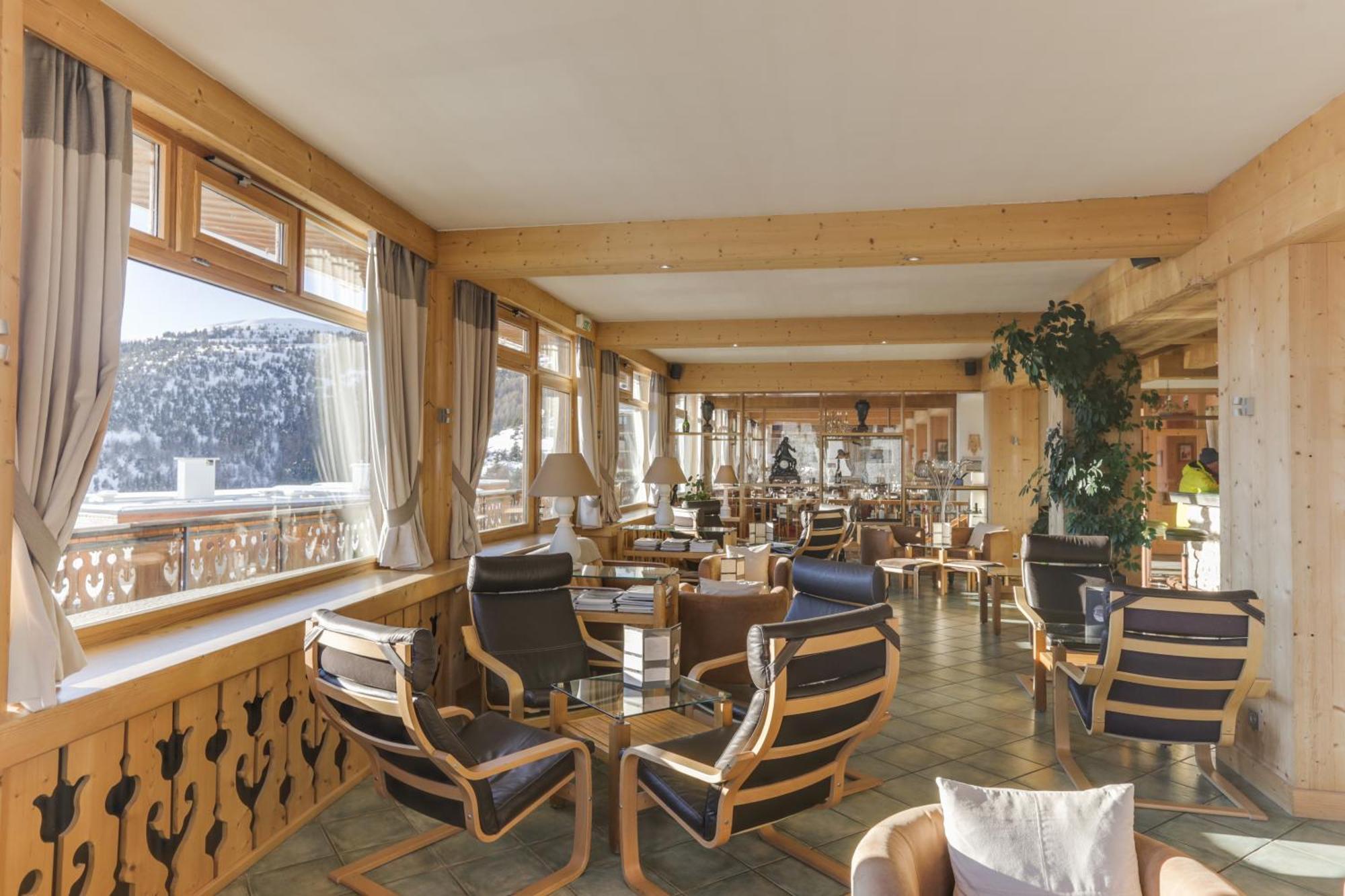 Le Castillan Alpe d'Huez Kültér fotó