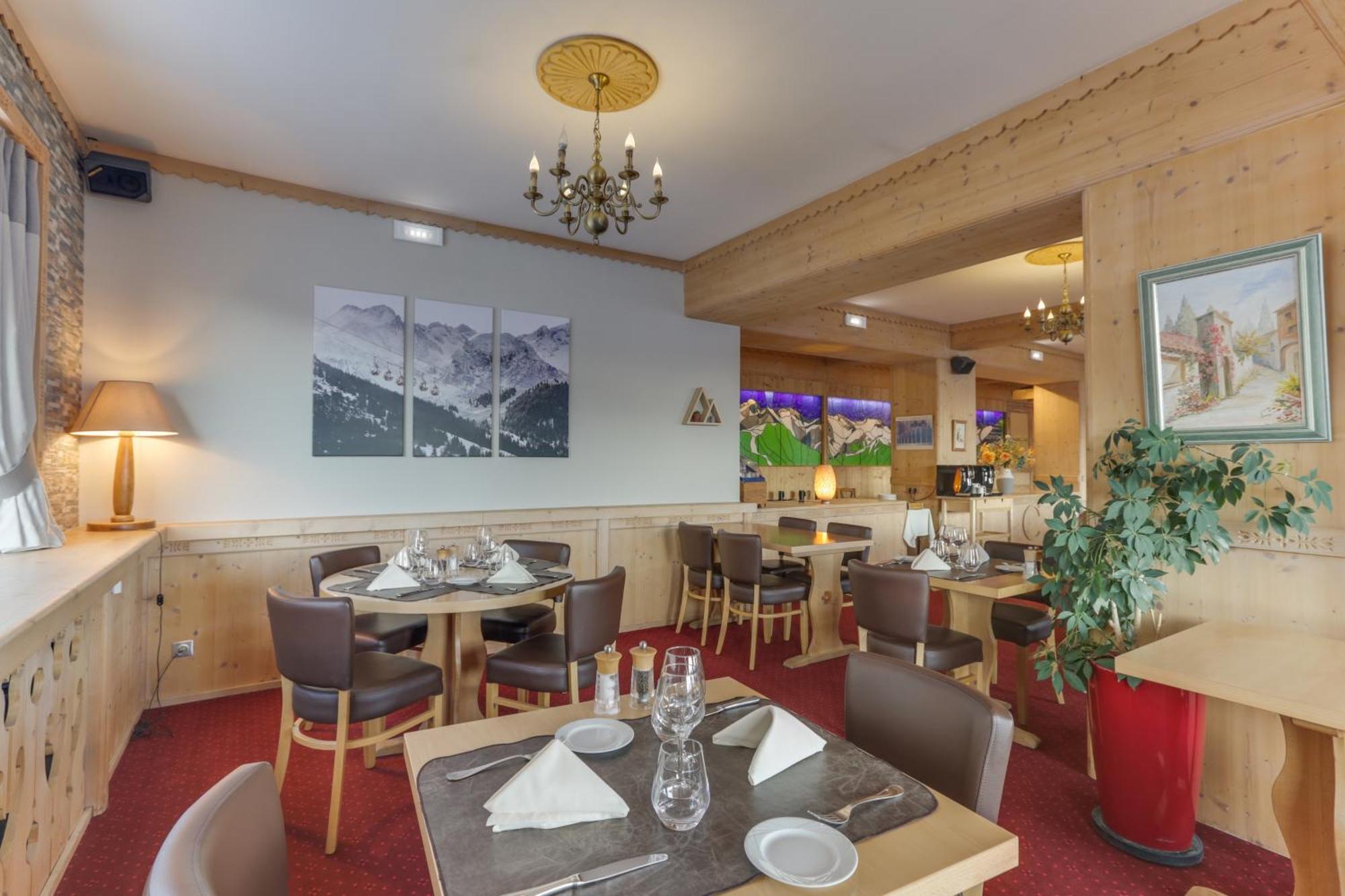 Le Castillan Alpe d'Huez Kültér fotó