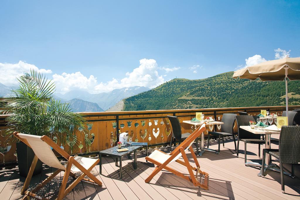Le Castillan Alpe d'Huez Kültér fotó